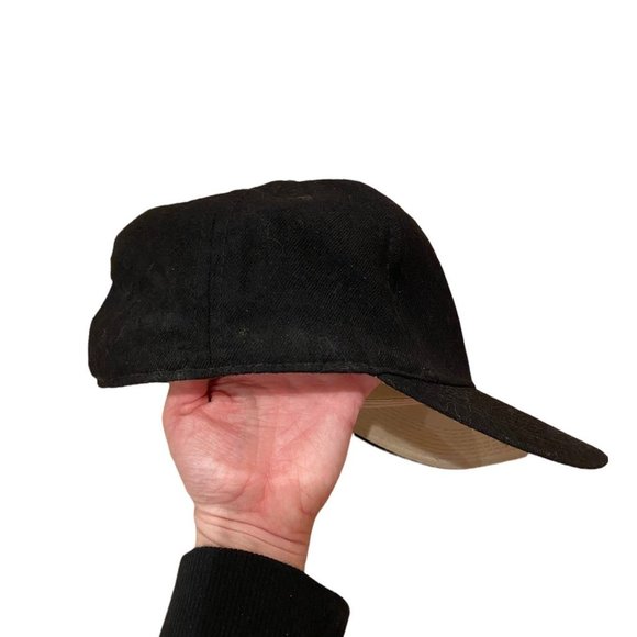 Vintage Sports Specialties Chicago White
Sox Fitted Hat 6 5/8 Fitted Wool 90s - Picture 3 of 8